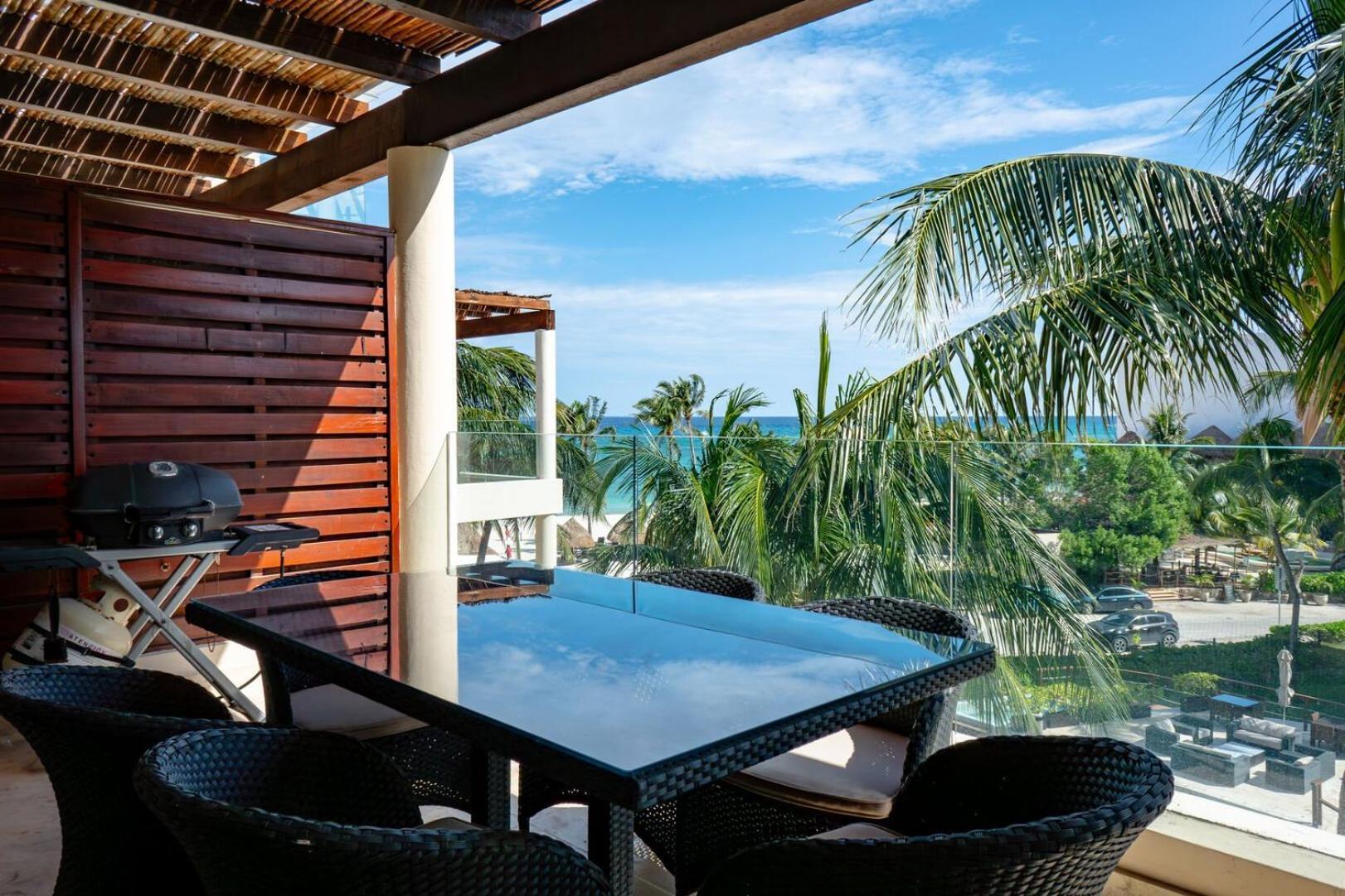 Apartahotel The Elements Oceanfront & Beachside 4*