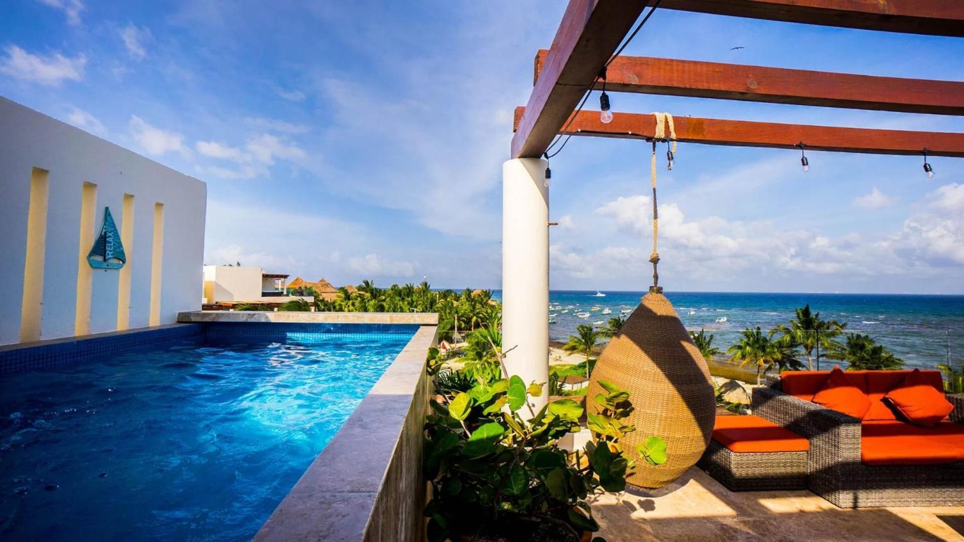 Apartahotel The Elements Oceanfront & Beachside Playa del Carmen