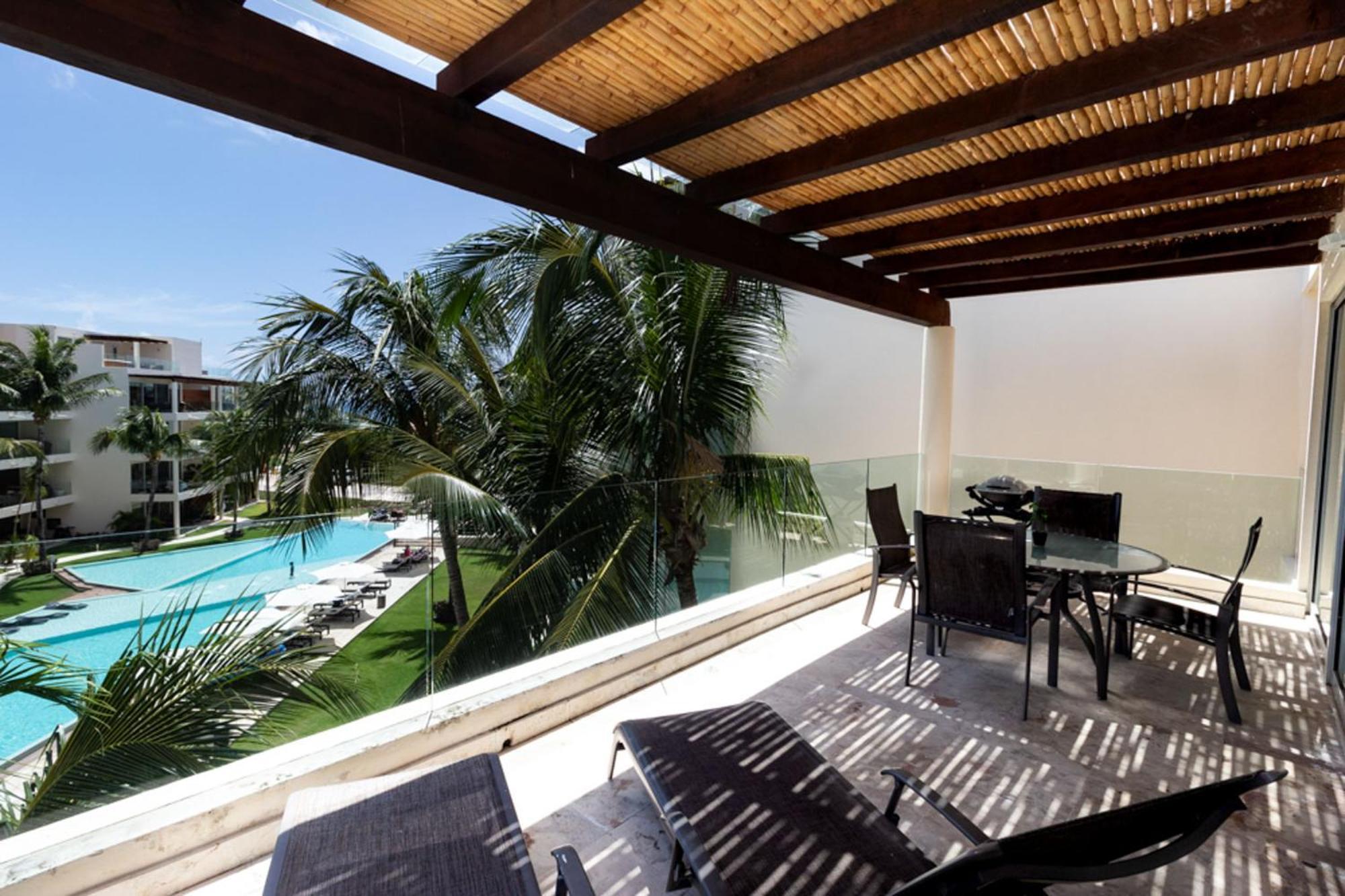 The Elements Oceanfront & Beachside Apartahotel